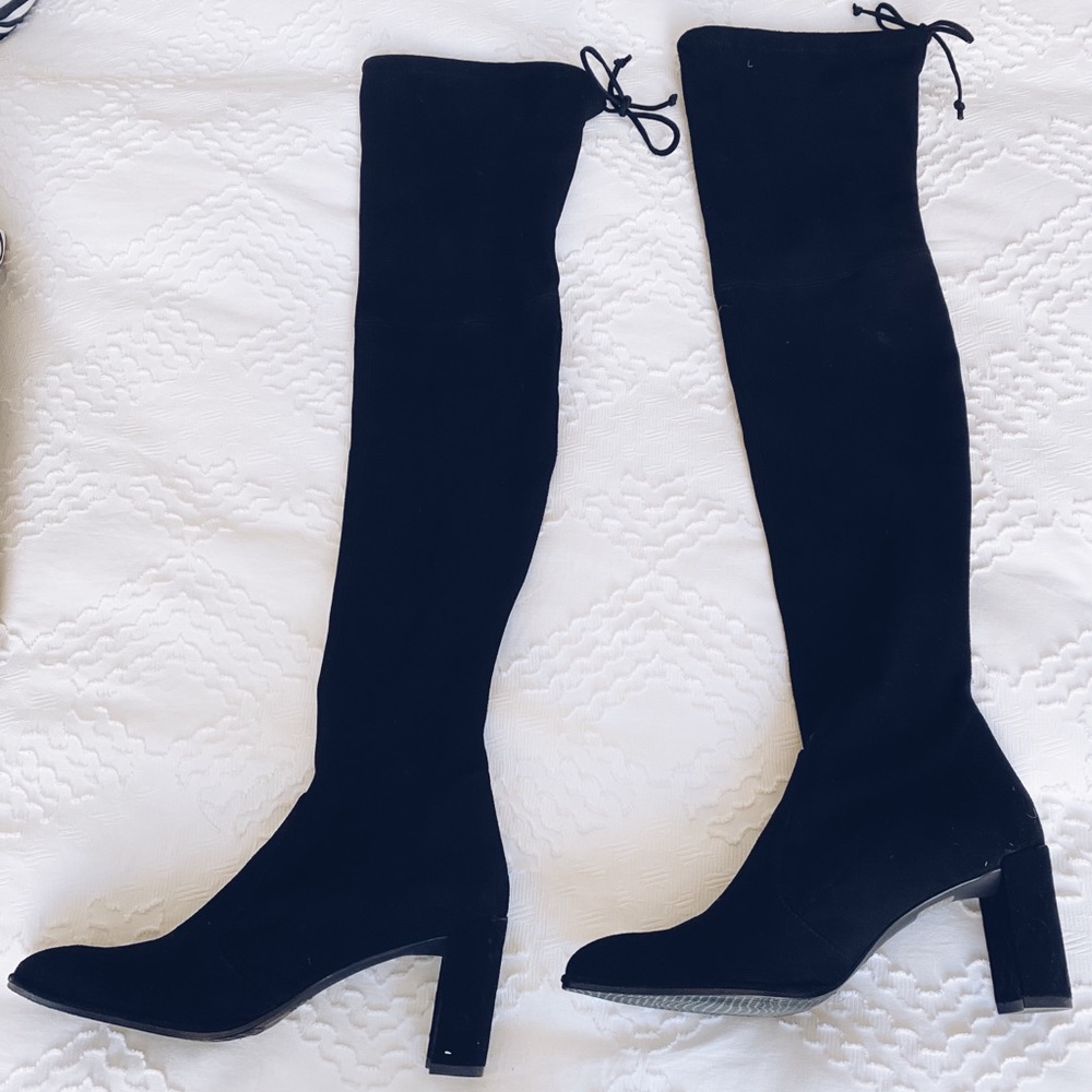 Stuart Weitzman Landmark suede boots OTK Like new